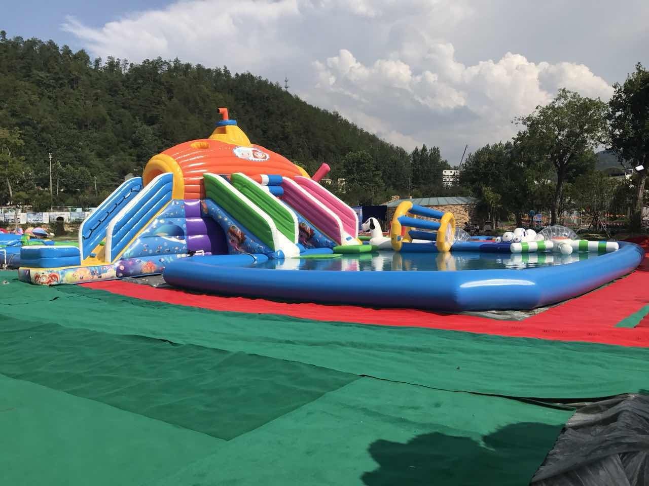 三明深海潜艇实物图 